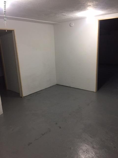 637 East Minges Road Battle Creek, MI 49015 - Photo 34 of 37 IMG_6947