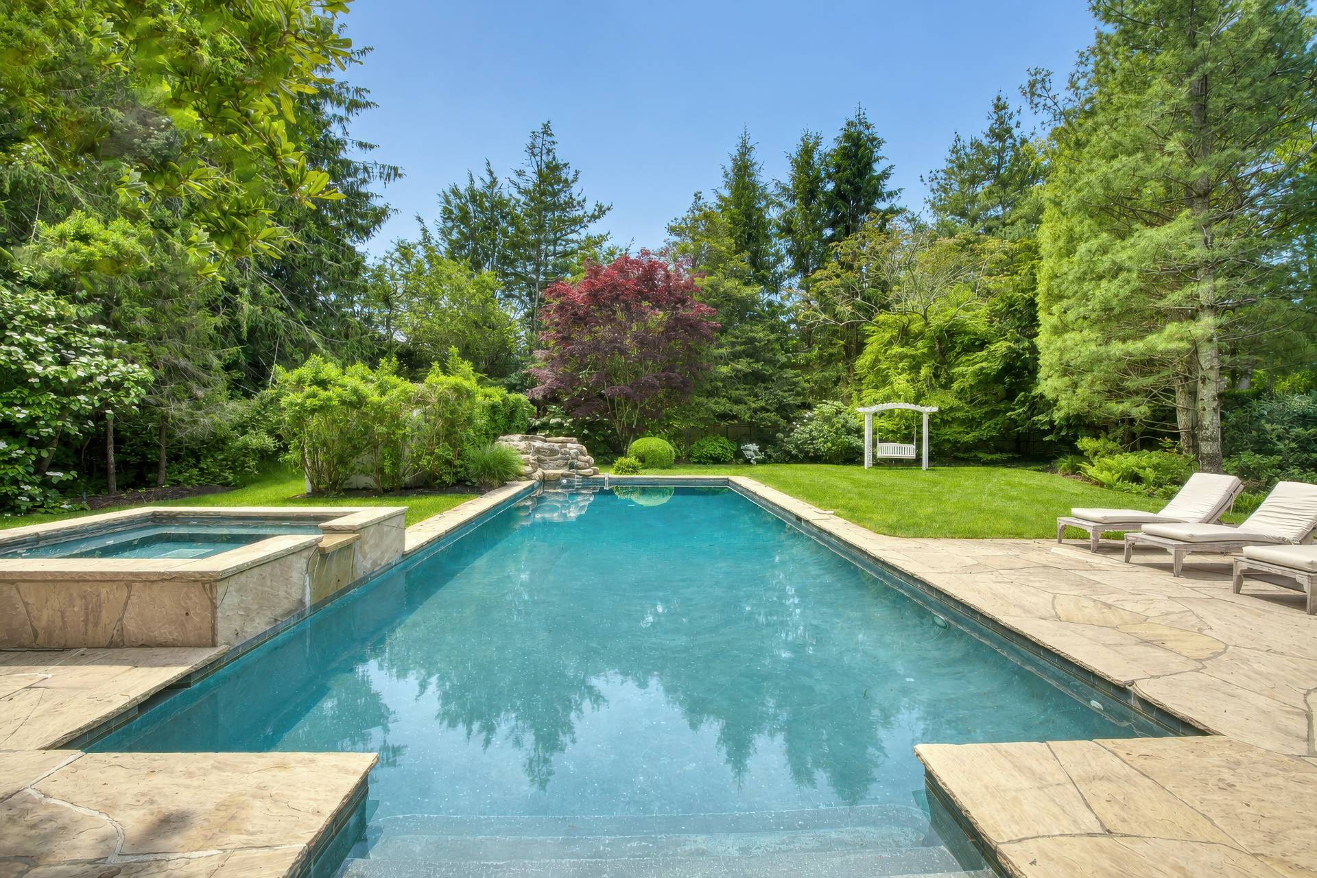 17 Jericho Road East Hampton, NY 11937 - Photo 34 of 37