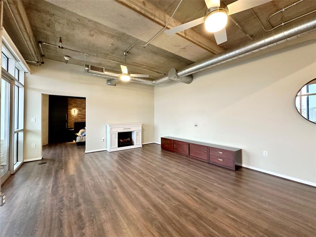1001 Belleview Street, Unit 307 Dallas, TX 75215 - Photo 29 of 40