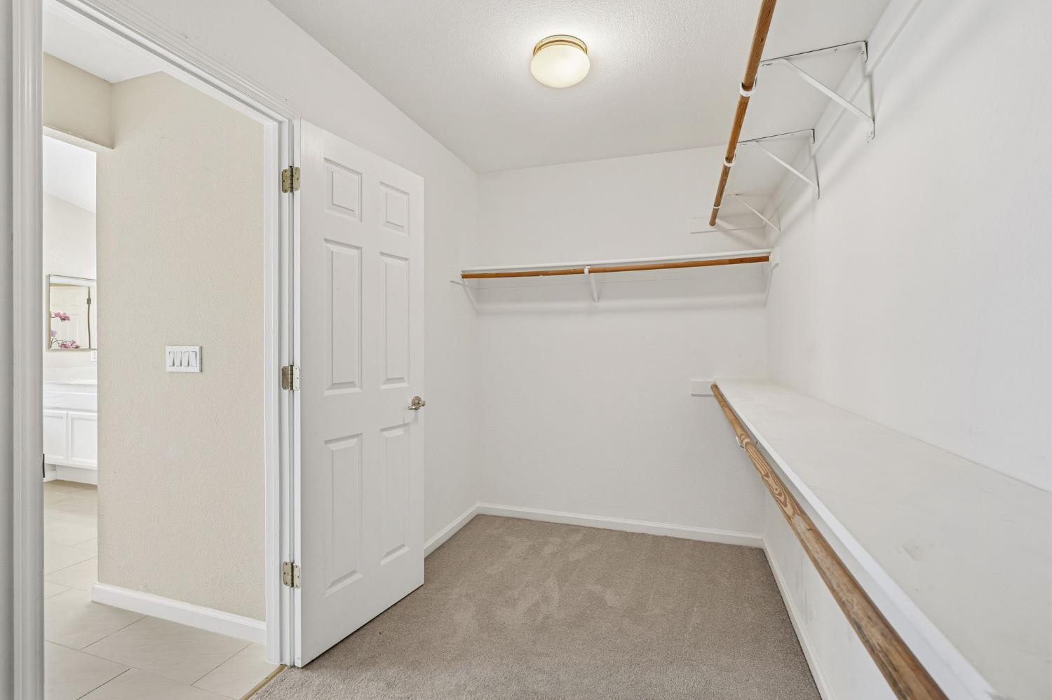 2603 Bellows Street Davis, CA 95618 - Photo 28 of 50 a view of room