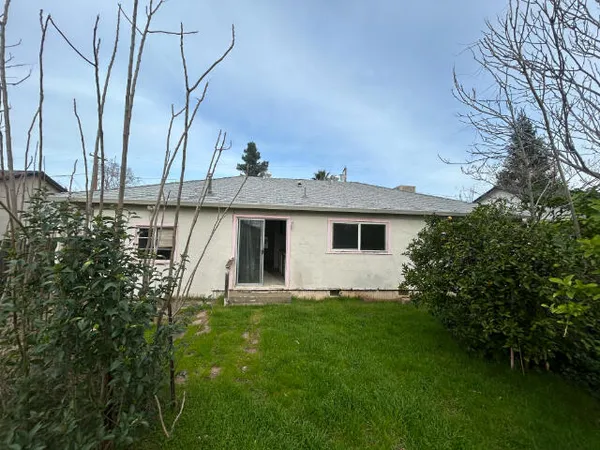 $190,000 | 1108 4th Street, Redding, CA 96002