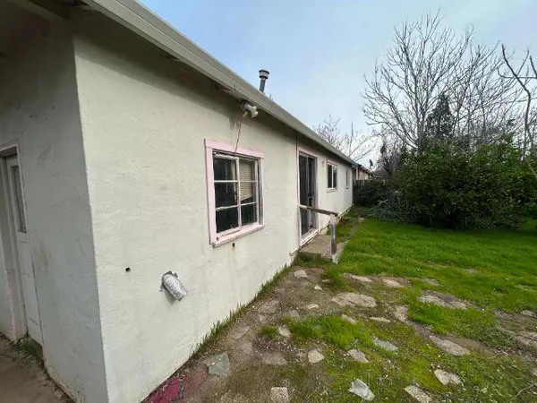 $190,000 | 1108 4th Street, Redding, CA 96002