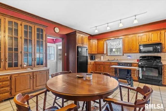 $249,900 | 3608 Magdalena Street, Springfield, IL 62707