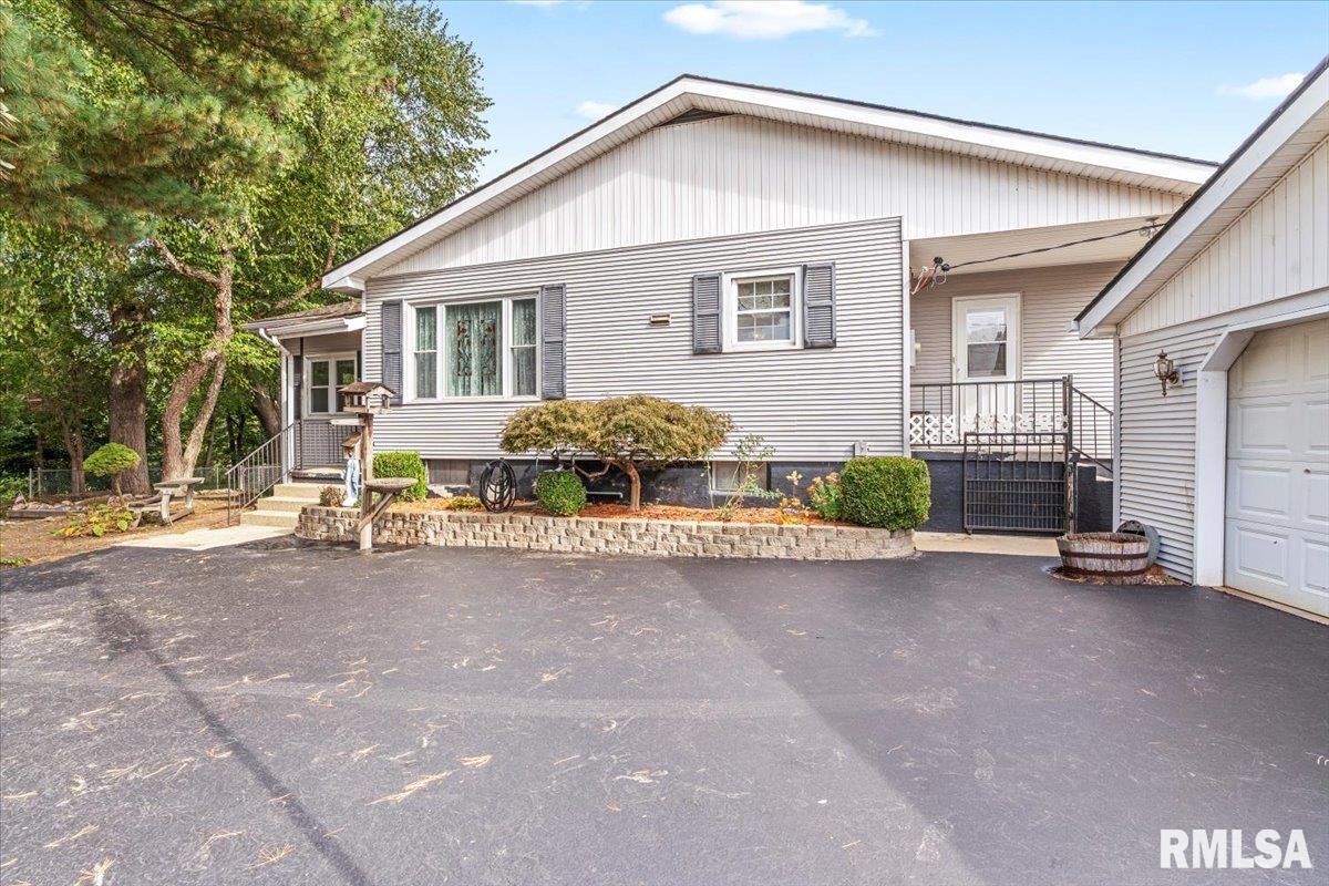 3608 Magdalena Street Springfield, IL 62707 - Photo 3 of 41