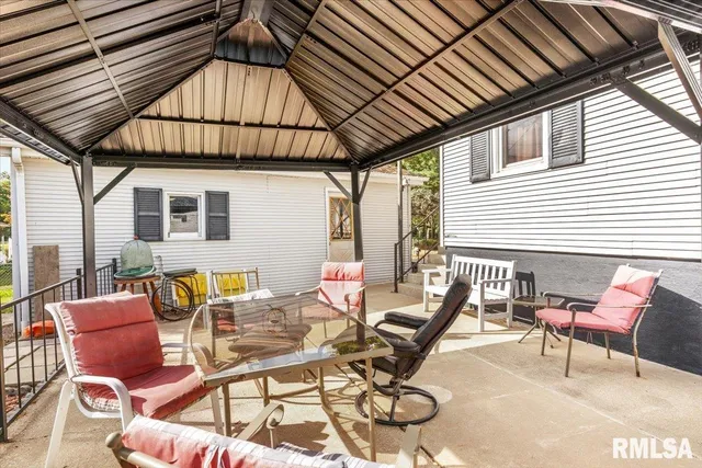 $249,900 | 3608 Magdalena Street, Springfield, IL 62707