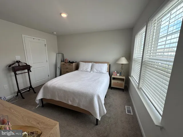 $2,800 | 248 Macoun Way, Glassboro, NJ 08028