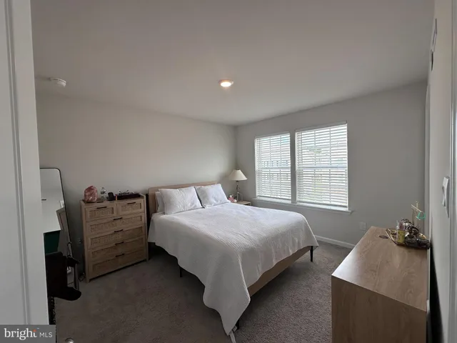 $2,800 | 248 Macoun Way, Glassboro, NJ 08028