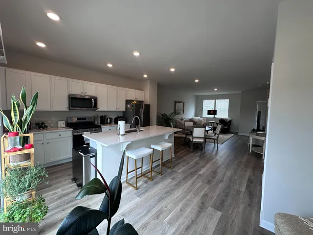 $2,800 | 248 Macoun Way, Glassboro, NJ 08028