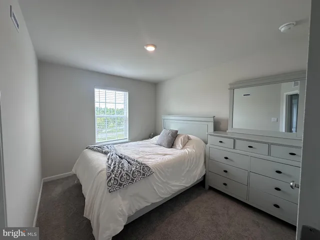 $2,800 | 248 Macoun Way, Glassboro, NJ 08028