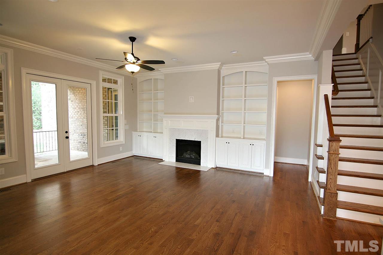 4118 English Garden Way Raleigh, NC 27612 - Photo 4 of 25 Gallery Image 4