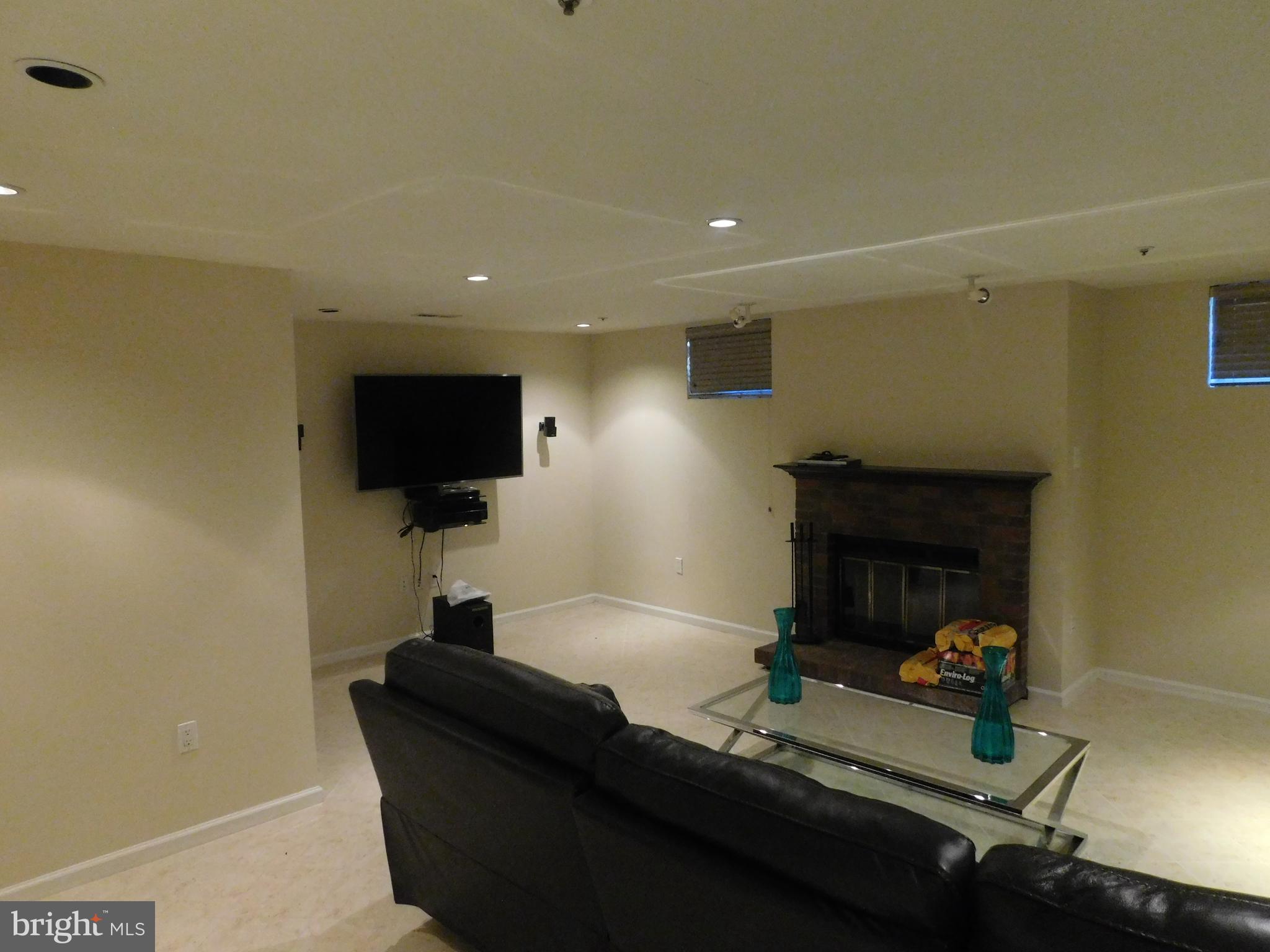 12101 Apache Tears Circle Laurel, MD 20708 - Photo 23 of 30 Gallery Image 23