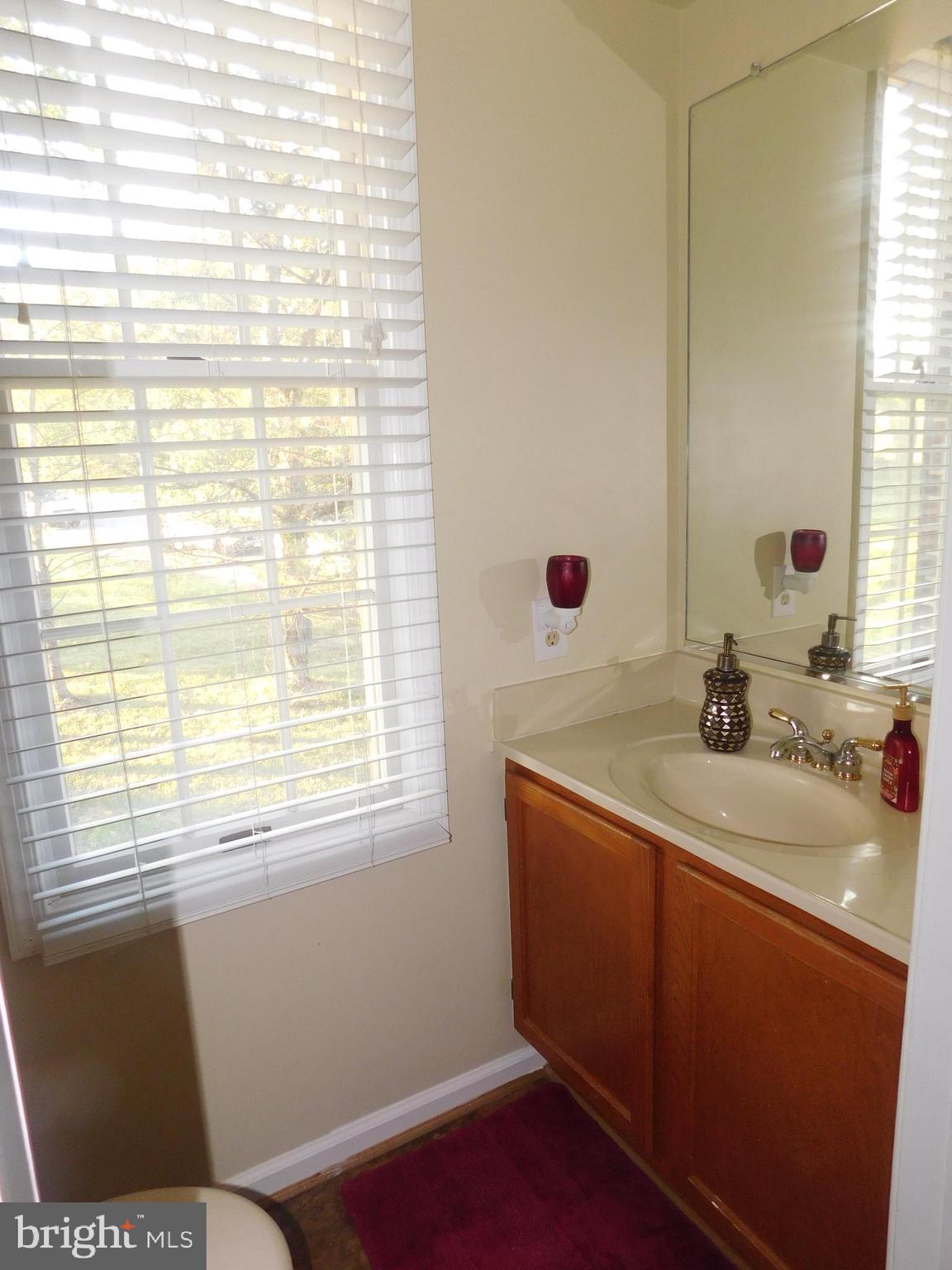 12101 Apache Tears Circle Laurel, MD 20708 - Photo 6 of 30 Gallery Image 6