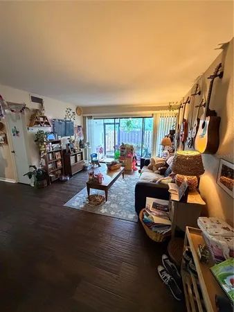 $1,750 | 720 North Village Drive North, Unit 103, St. Petersburg, FL 33716