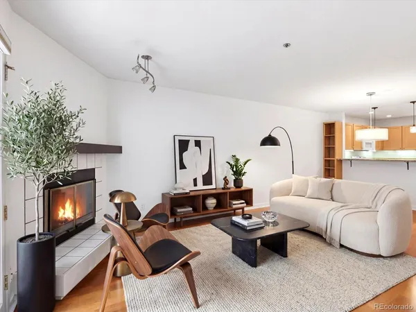 $830,000 | 315 Arapahoe Avenue, Unit 202, Boulder, CO 80302