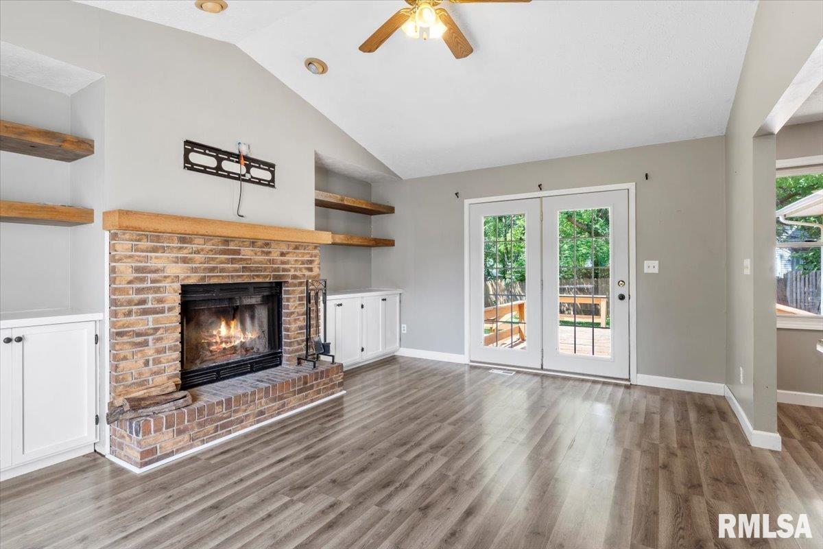 6205 Hayley Court Springfield, IL 62712 - Photo 18 of 35 Gallery Image 18