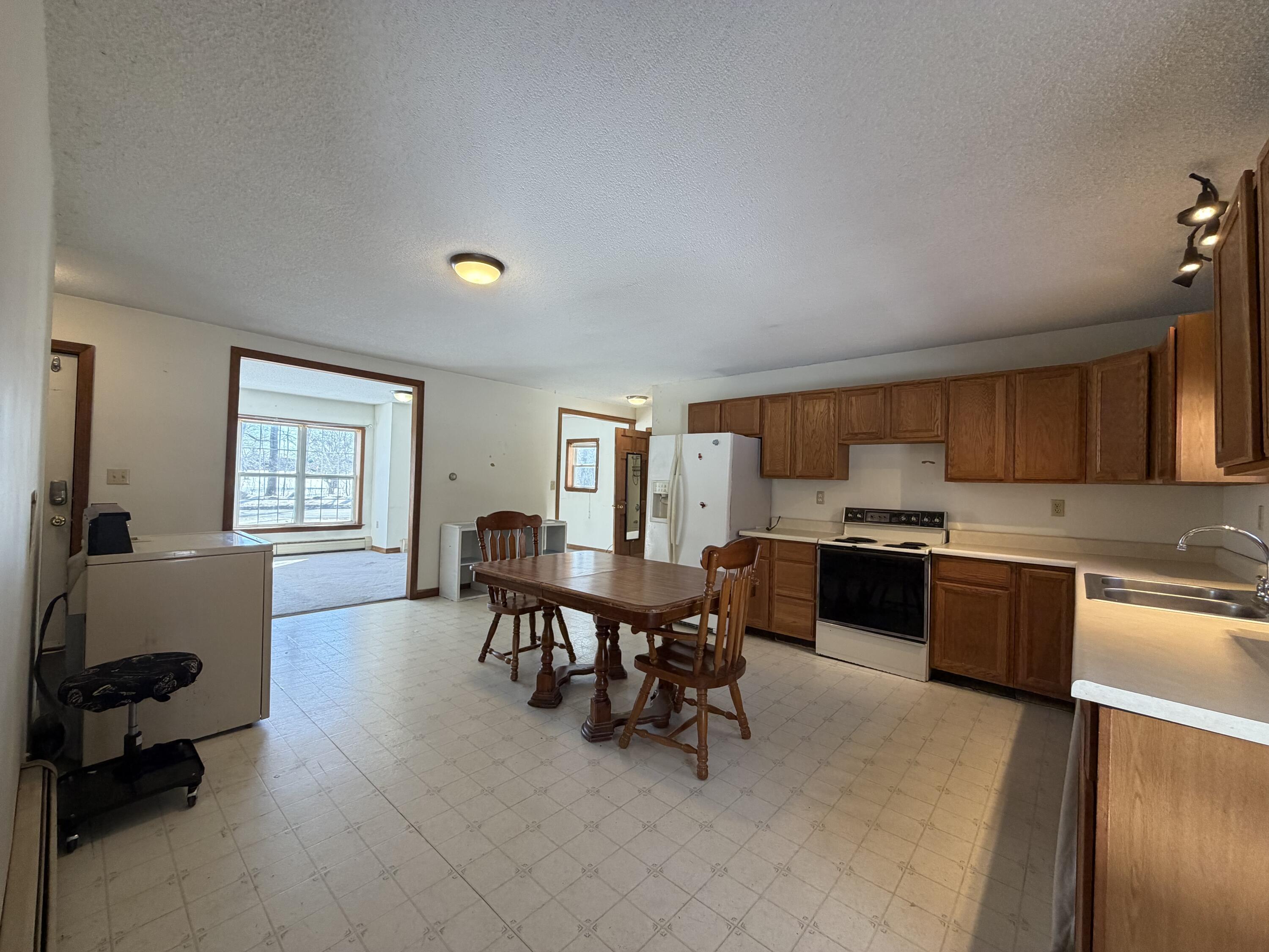 189 Phinney Farm Road Lincoln, ME 04457 - Photo 17 of 24 IMG_0372