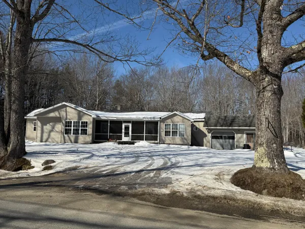 $250,000 | 189 Phinney Farm Road, Lincoln, ME 04457