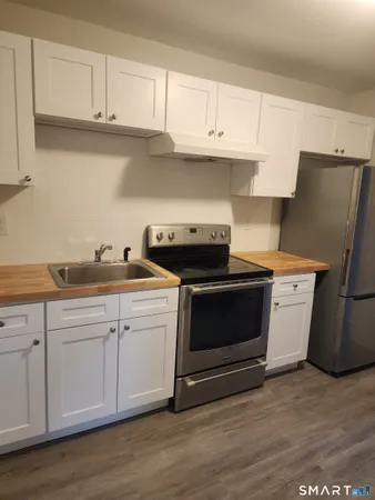 $2,000 | 625 North Avenue, Unit 2, Bridgeport, CT 06606