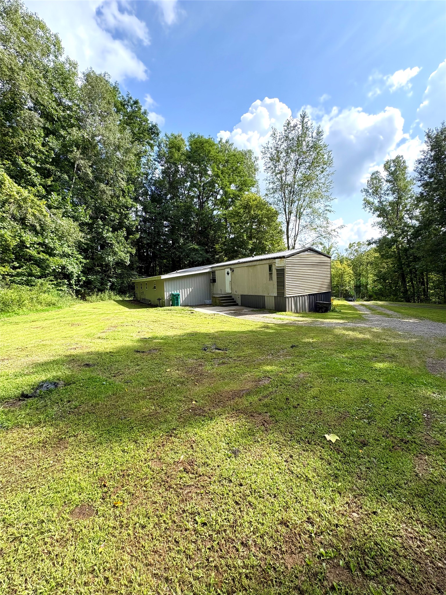 10963 Pont Road Albion, PA 16401 - Photo 7 of 28 Gallery Image 7
