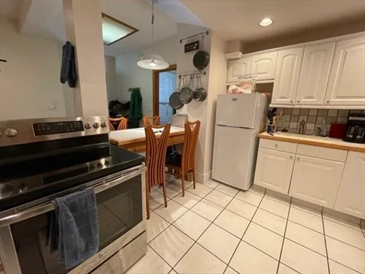 $2,850 | 50 Radnor Road, Unit 1A, Boston, MA 02135