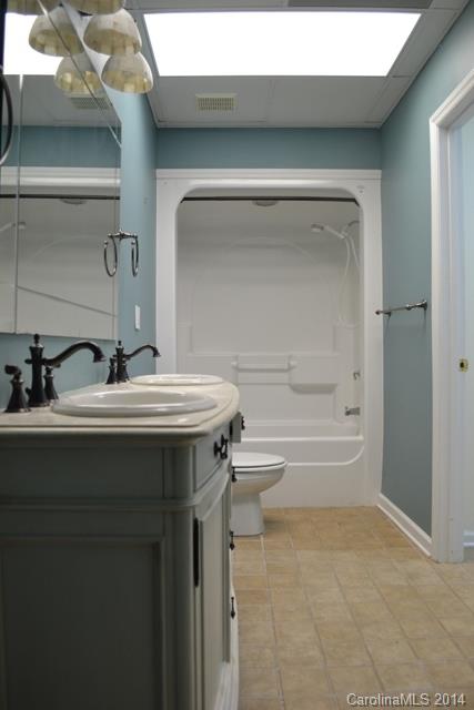 1440 Barron Point Road Rock Hill, SC 29732 - Photo 20 of 24 Gallery Image 20