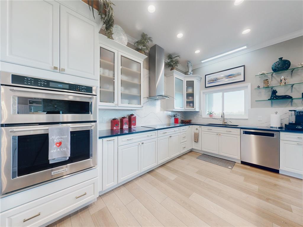 2019 South Riverside Drive Edgewater, FL 32141 - Photo 18 of 94
