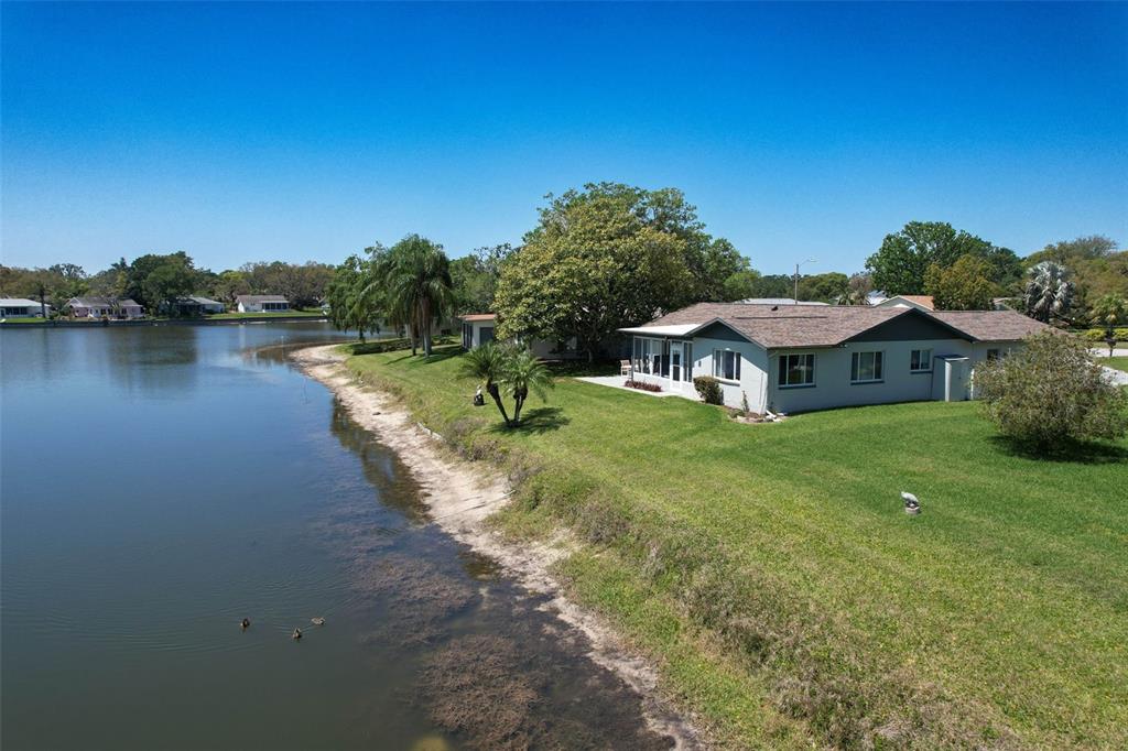 8340 Divot Way Port Richey, FL 34668 - Photo 40 of 48 Gallery Image 40