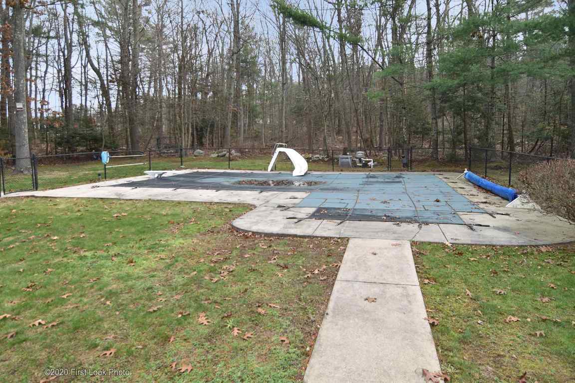 190 Chopmist Hill Road Glocester, RI 02814 - Photo 33 of 43