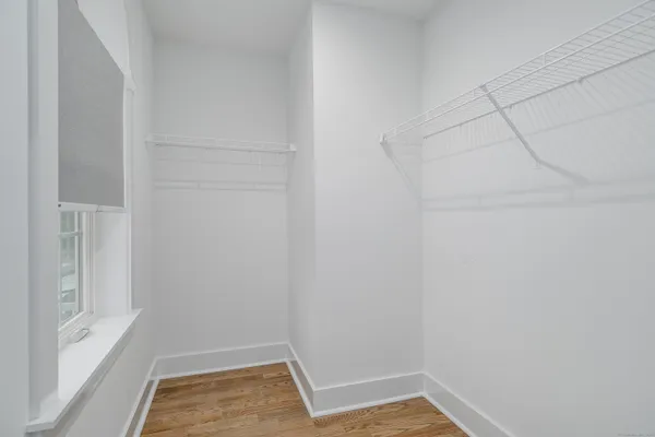 a view of utility room