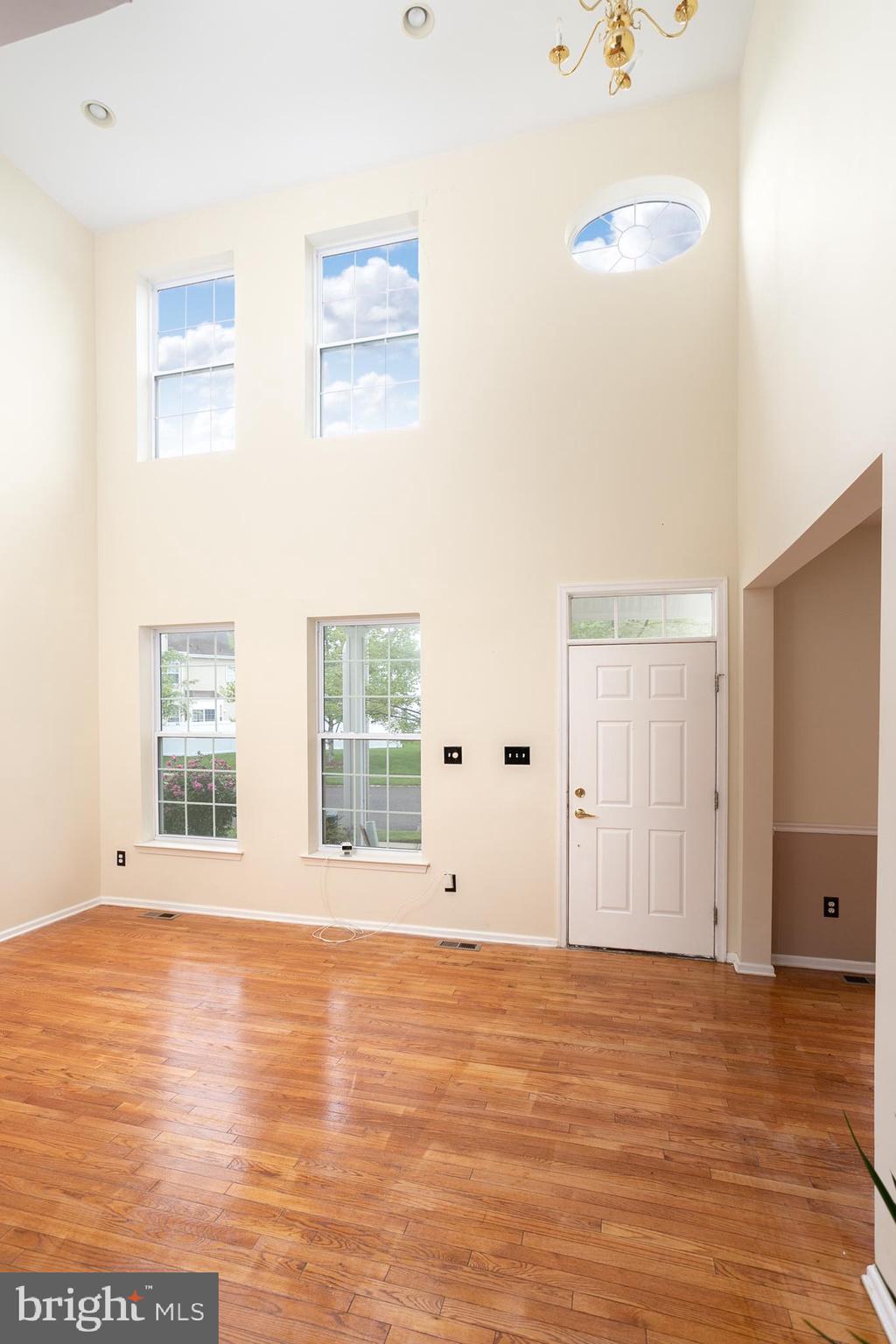 79 Cayuga Road Bordentown, NJ 08505 - Photo 7 of 34 Gallery Image 7