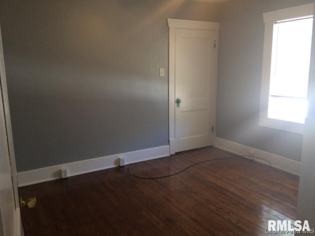1316 East Reservoir Street Springfield, IL 62702 - Photo 7 of 15 Gallery Image 7