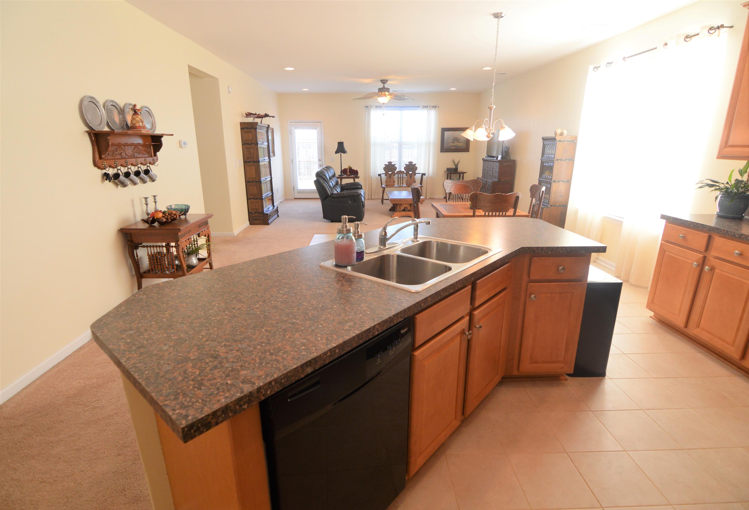 306 Mossy Wood Road Summerville, SC 29486 - Photo 11 of 43 Kitchen