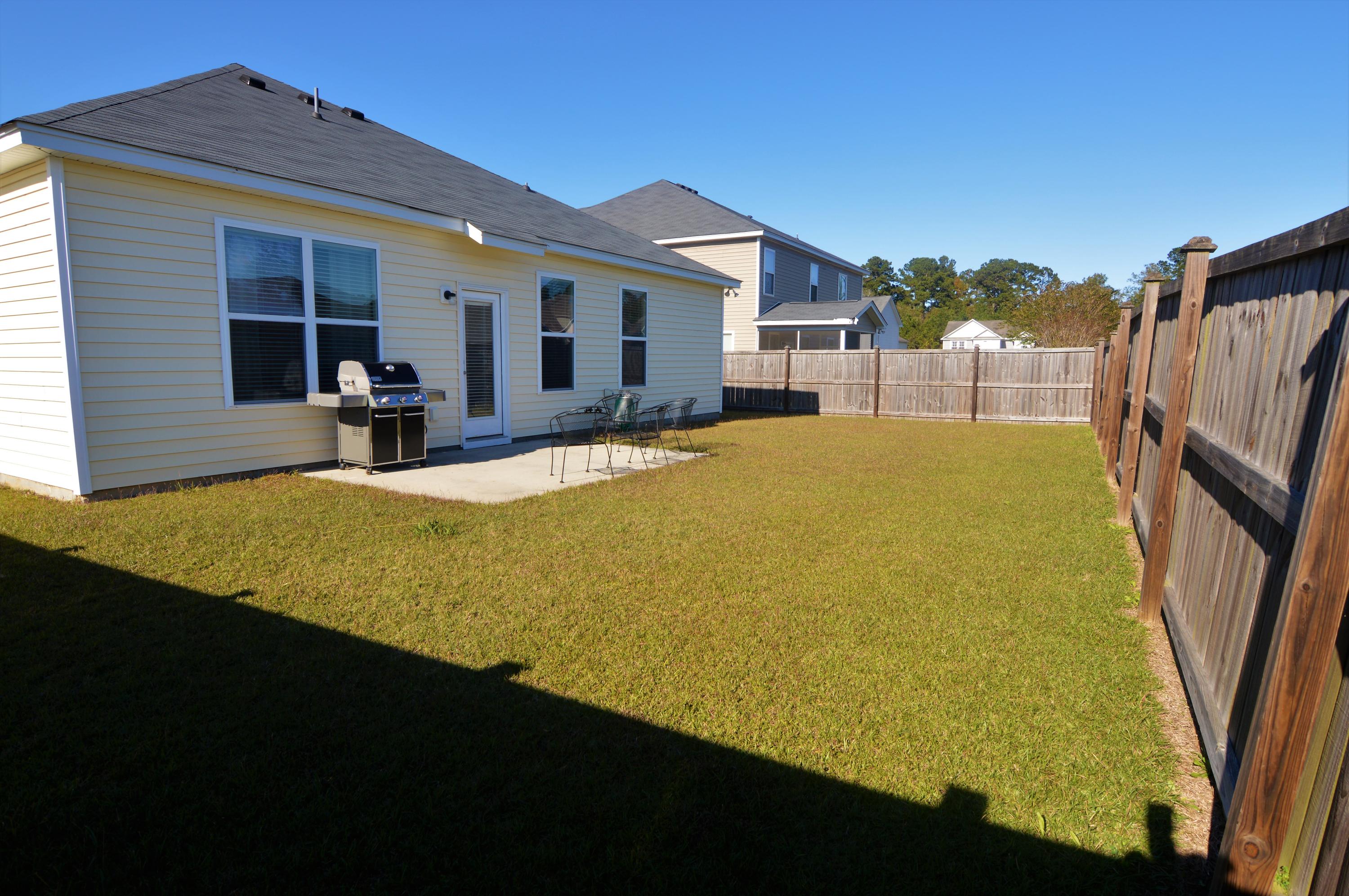 306 Mossy Wood Road Summerville, SC 29486 - Photo 38 of 43 Backyard