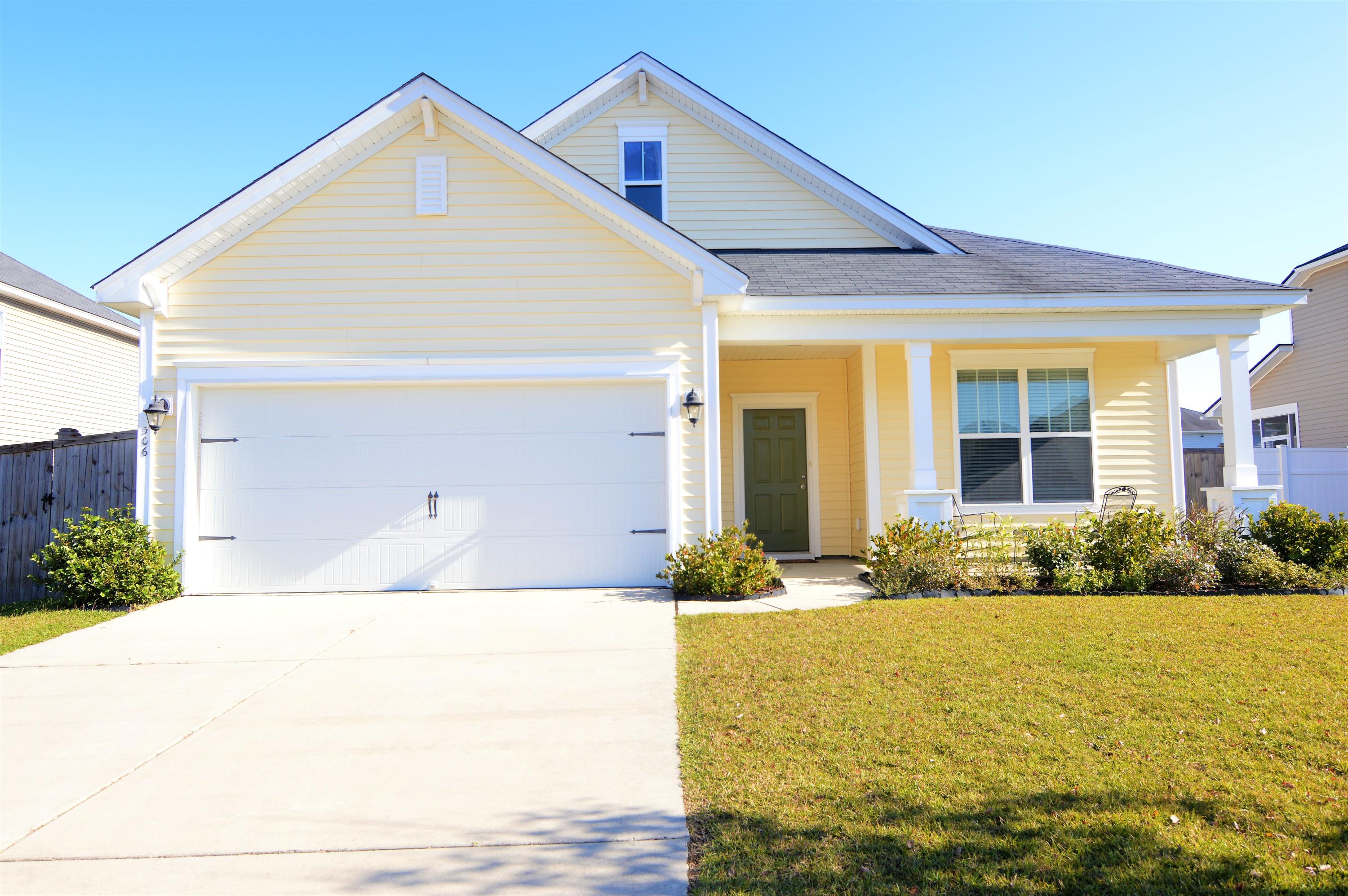 306 Mossy Wood Road Summerville, SC 29486 - Photo 43 of 43 Front Yard