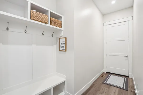 $975,000 | 320 West Homedale Road, Caldwell, ID 83607