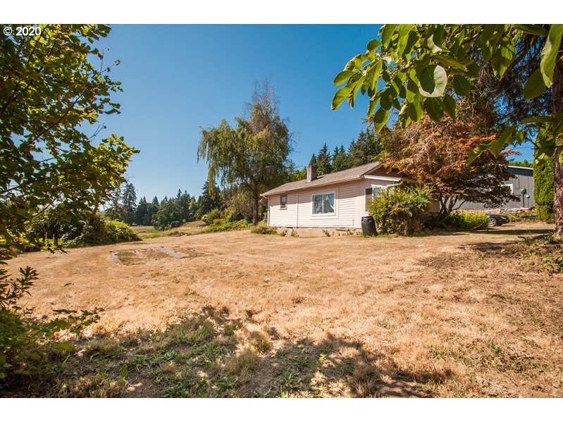 33094 Southwest JP W Road Scappoose, OR 97056 - Photo 3 of 14 Gallery Image 3