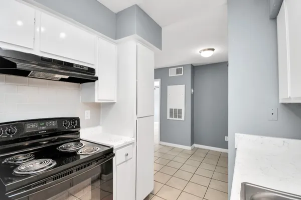 $771 | 5959 Bonhomme Road, Unit 144R, Houston, TX 77036