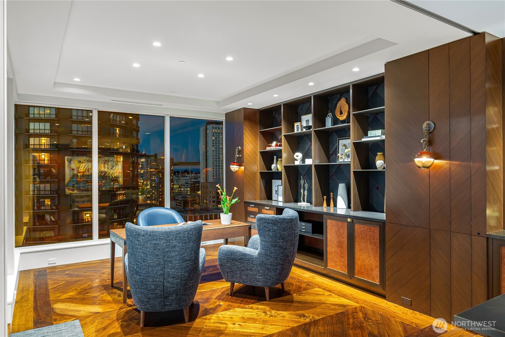 1920 4th Avenue, Unit PH101 Seattle, WA 98101 - Photo 21 of 40 a living room with furniture and a window