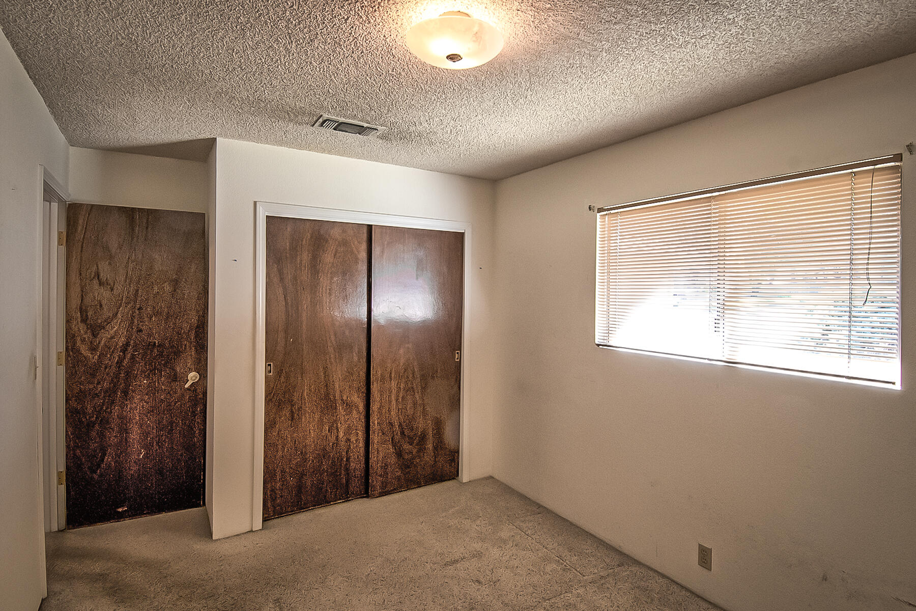 4597 Cedars Road Redding, CA 96001 - Photo 8 of 18 a view of entryway