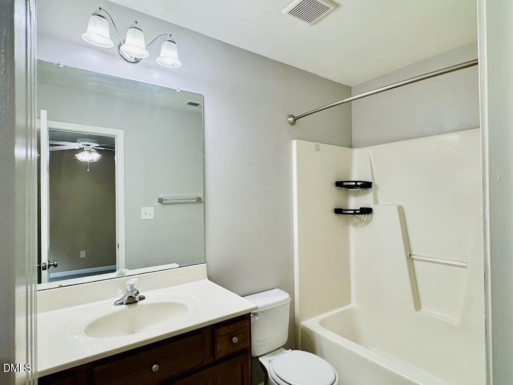 844 Horton Road, Unit 71 Durham, NC 27704 - Photo 11 of 22 Bathroom 1