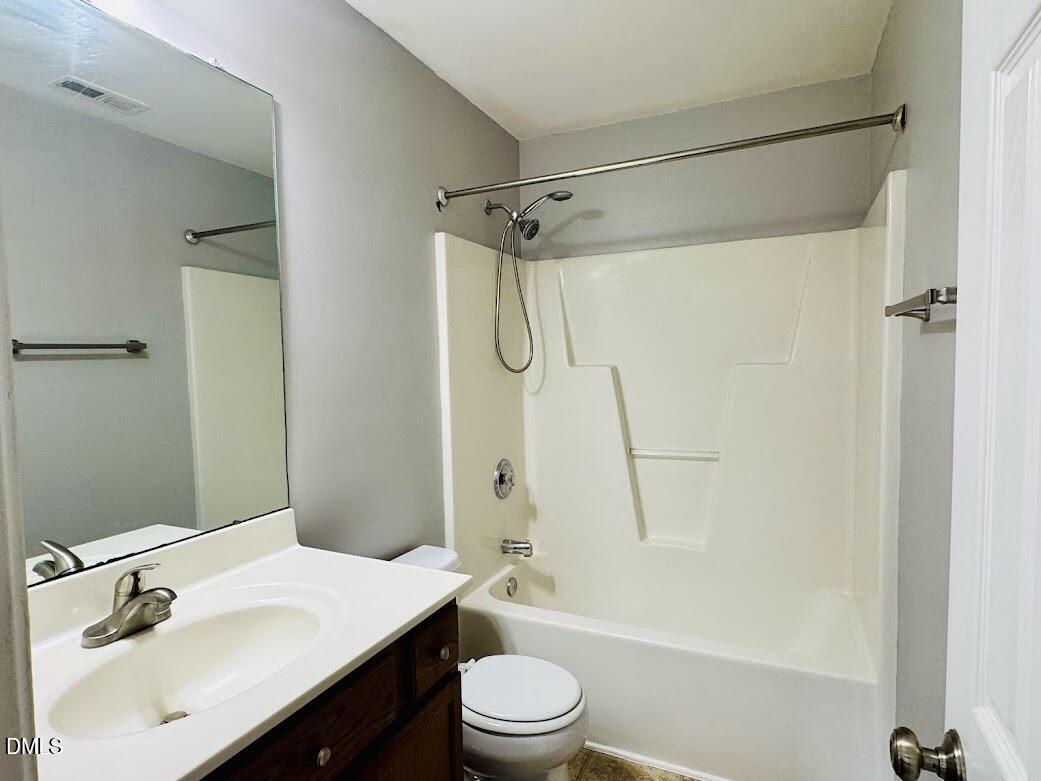 844 Horton Road, Unit 71 Durham, NC 27704 - Photo 15 of 22 Bathroom 2