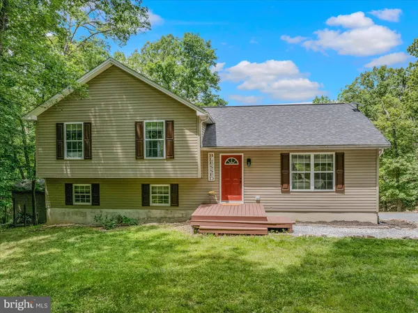 $399,900 | 5 Egret Court, Gerrardstown, WV 25420