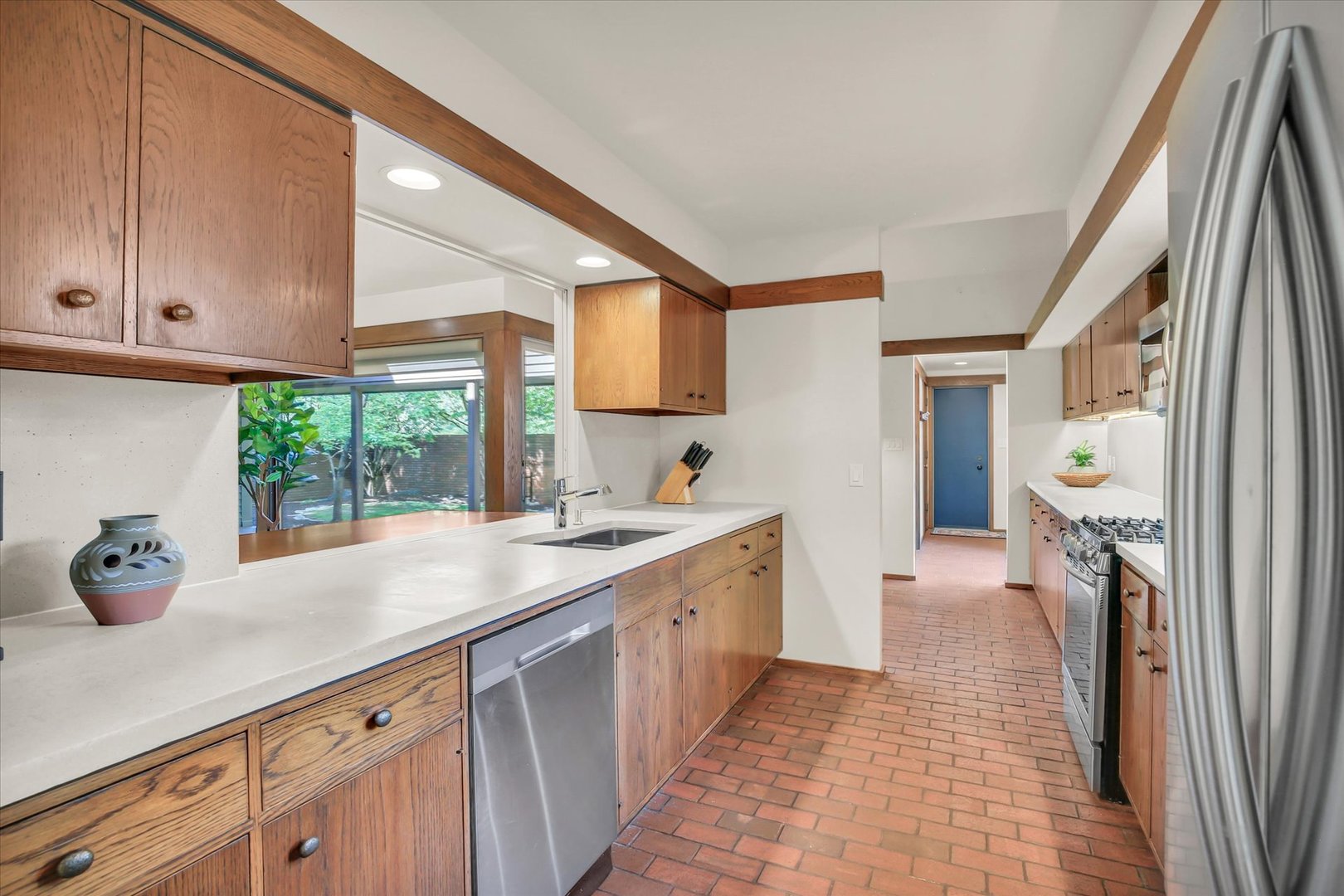 10 Carriage Way Champaign, IL 61821 - Photo 15 of 49 Gallery Image 15