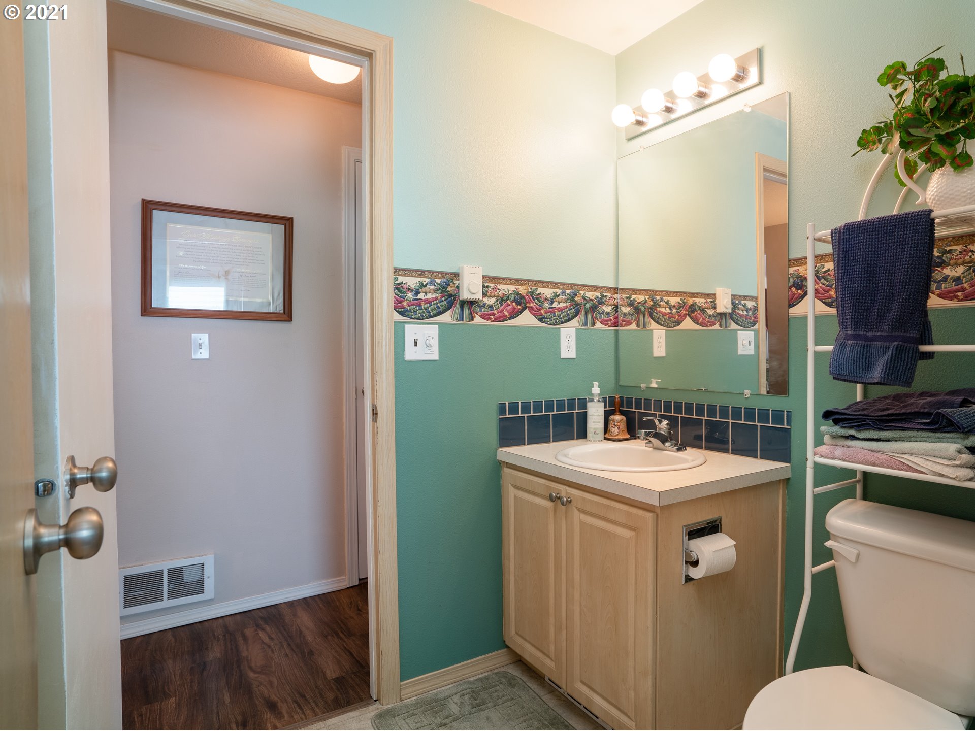 52403 Miller Road Scappoose, OR 97056 - Photo 15 of 32 Gallery Image 15