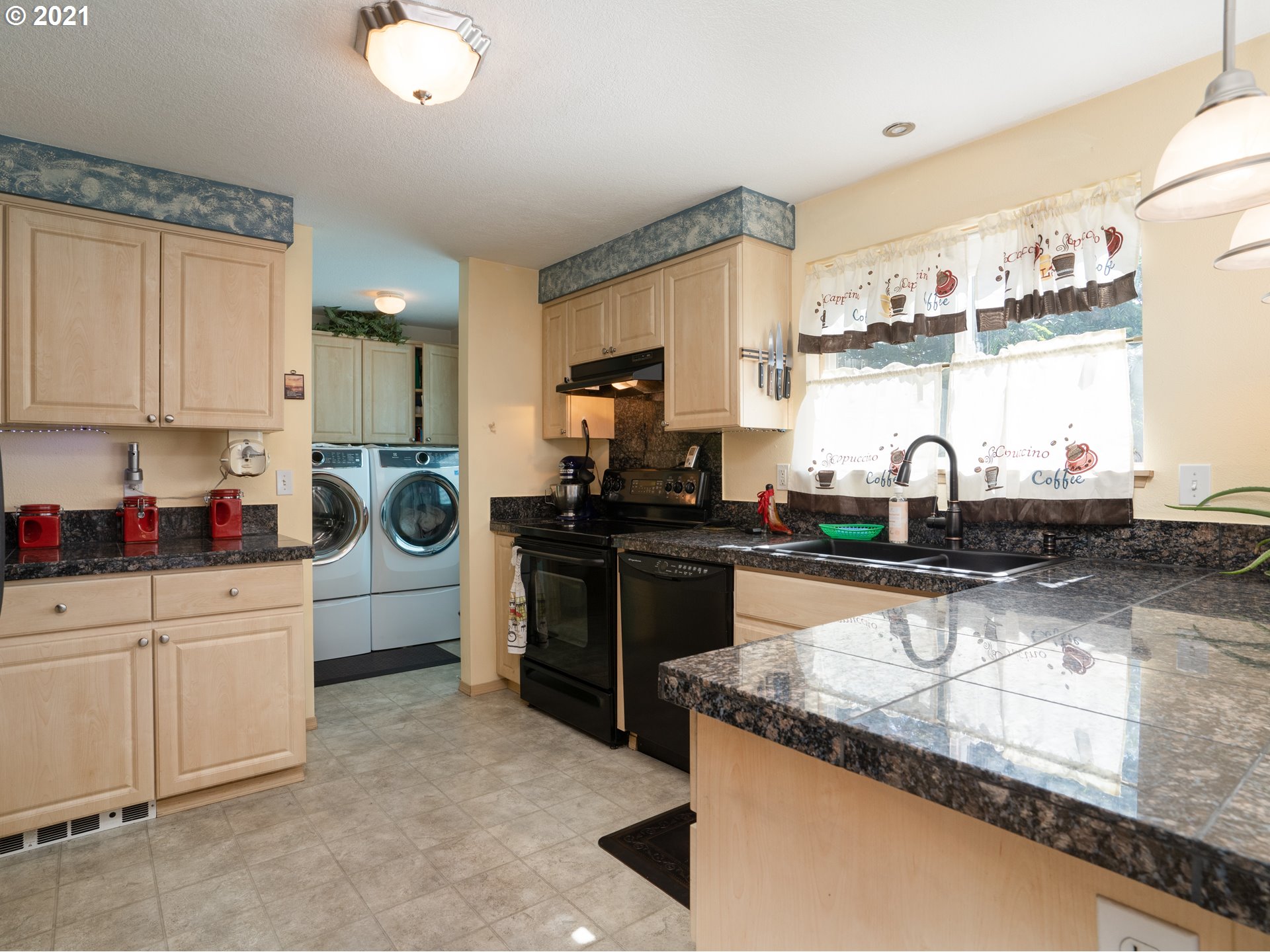 52403 Miller Road Scappoose, OR 97056 - Photo 10 of 32 Gallery Image 10