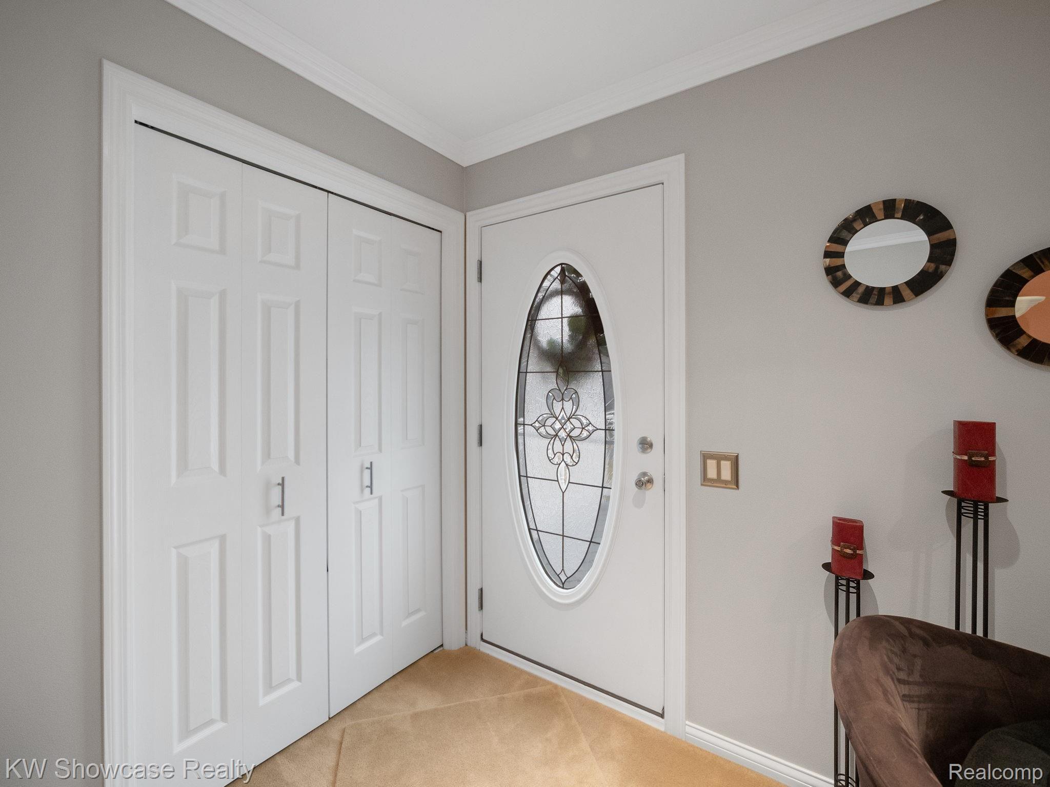 1492 Hiller Road Waterford, MI 48327 - Photo 8 of 39 20-web-or-mls-P1822643.jpg