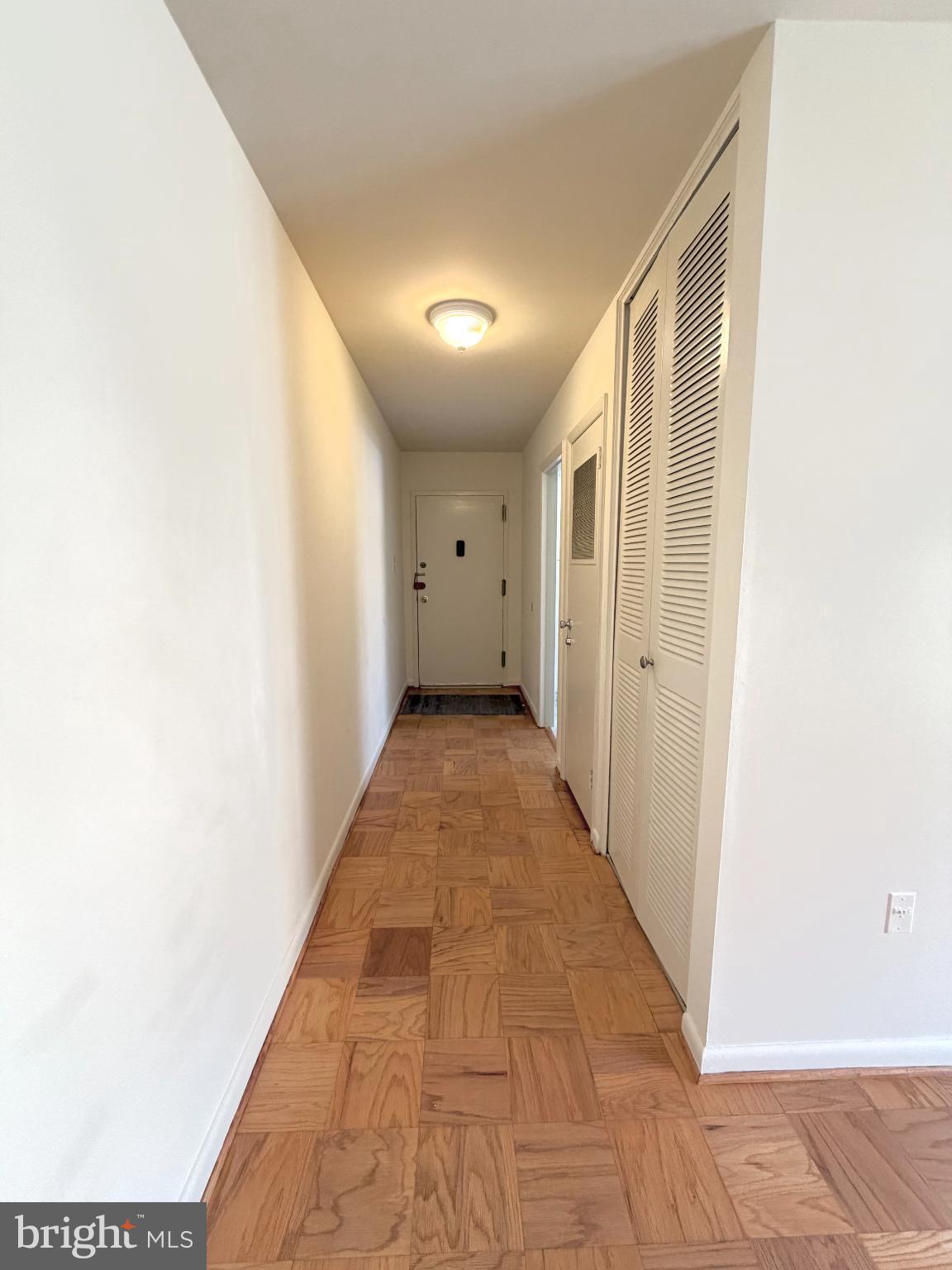 10661 Weymouth Street, Unit 101 Bethesda, MD 20814 - Photo 2 of 23