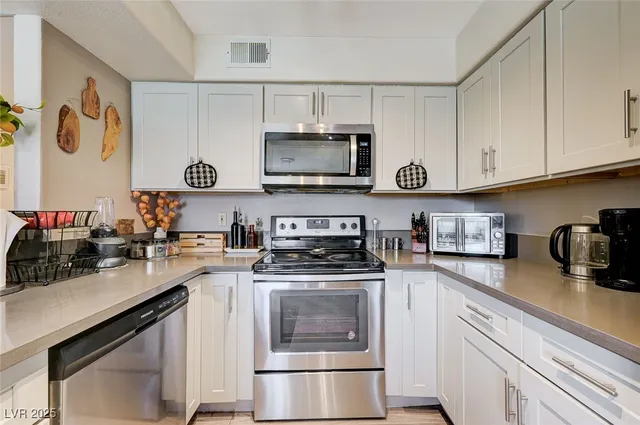 $269,000 | 1575 West Warm Springs Road, Unit 2613, Henderson, NV 89014