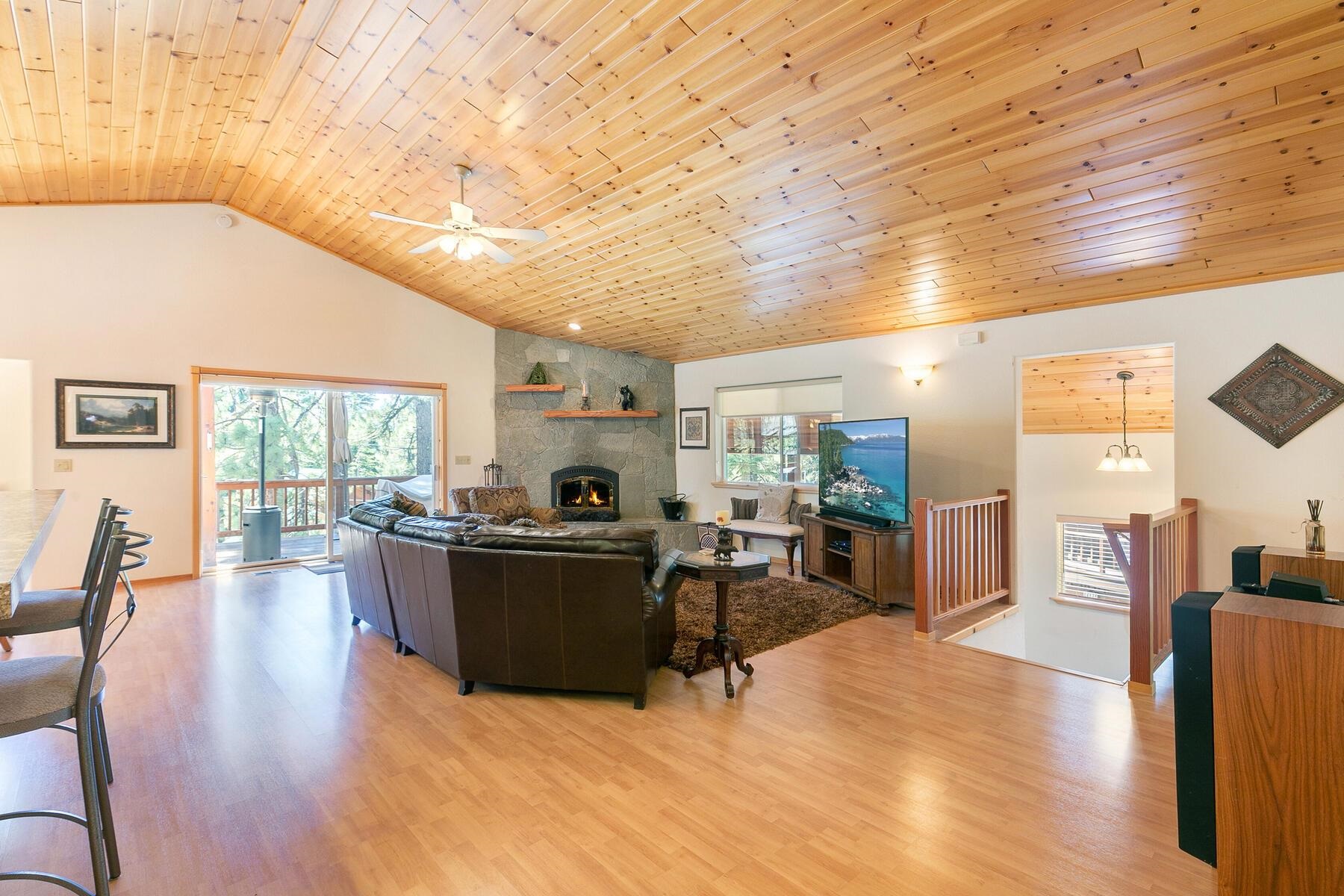12150 Bennett Flat Road Truckee, CA 96161 - Photo 3 of 21 Gallery Image 3