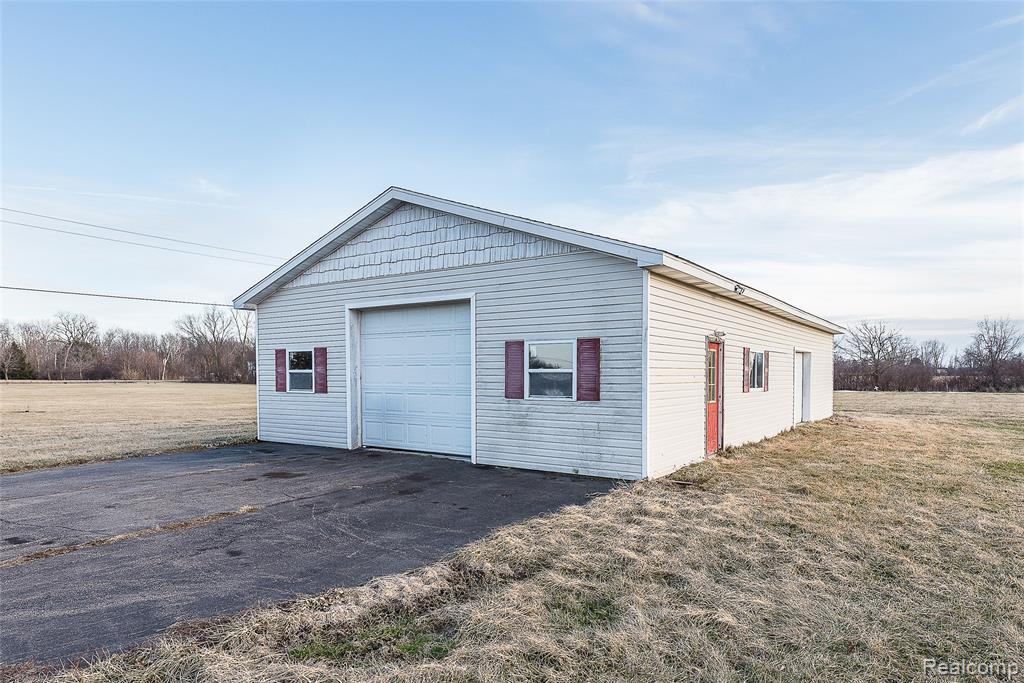 2611 Toben Road Carleton, MI 48117 - Photo 57 of 67